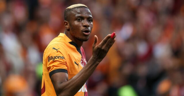Homme Utd Transfer News: Emi Martinez prend la décision de Red Devils alors que Victor Osimhen `` ouvre des pourparlers ''
