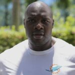 Strážca Miami Dolphins James Daniels označil pokračujúce deportácie za nezákonné