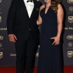 Tréner Canberra Raides Ricky Stuart privítal manželku Josha Papaliiho (na obrázku)