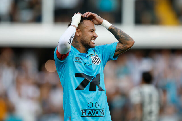 �� V kolieskach ako santy rozlúčka, dodávaný Neymar z Botafogo