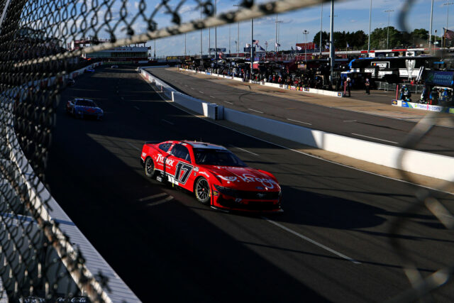 Insider NASCAR Vyberte RFK Racing Pilot ako favorita, ktorý vyhrá preteky 2025 Cup v Michigane

