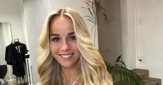 `` Je suis envoyé des photos nues d'hommes tous les jours '', explique la star des femmes du Bayern Munich qui a snobé Playboy
