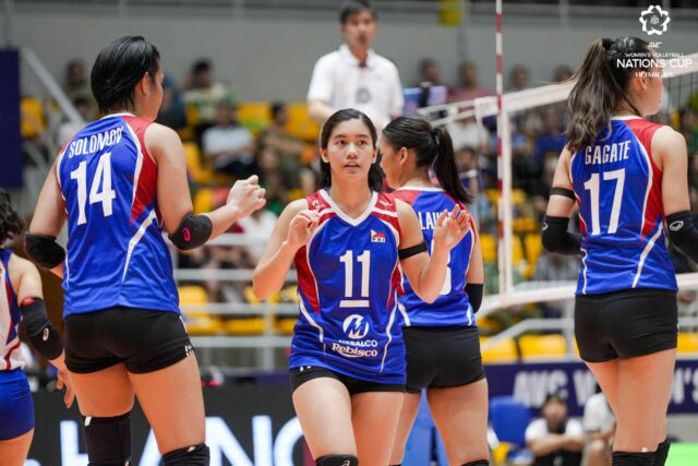 Guzman Jia de Pilipinas počas finále AVC Nations Cup proti Vietnamu.