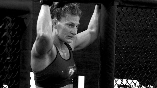 Kayla Harrison sa môže pripojiť k exkluzívnemu klubu majstrov

