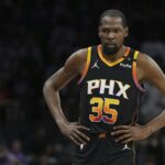 Phoenix Suns predáva Kevin počas Houston Rockets NBA