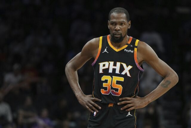 Phoenix Suns predáva Kevin počas Houston Rockets NBA