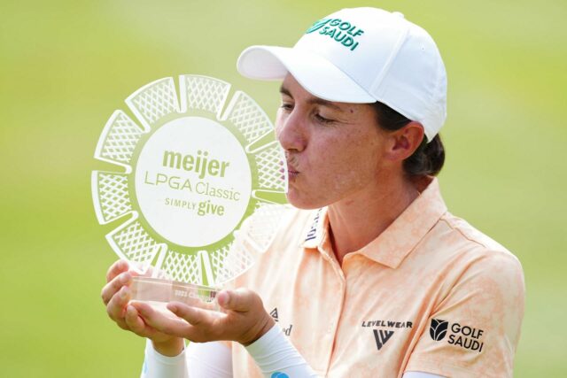 Koľko golfistov vyhral z kabelky 3 milióny dolárov

