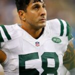 Bývalý pas rusher Jason Babin v nedeľu reagoval na príspevok v sociálnych médiách Texans