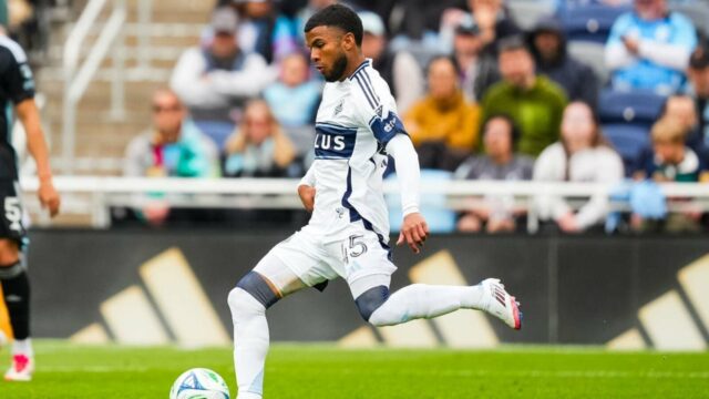 Krátky obchodovanie s Whitecaps konflikt s konkurenčnými slnkami

