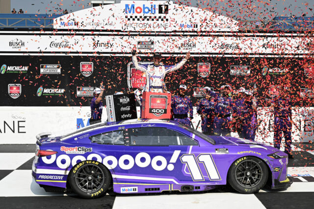 Kto dnes vyhral preteky NASCAR v Michigane? Kompletné výsledky kasína 400 z 2025 hasičov

