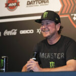 Kurt Busch vezme divokého pána na úkor guvernéra Josha Shapira