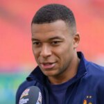 Kylian Mbappe Snubs Mo Salah oznámením tohtoročného Ballona D'Or