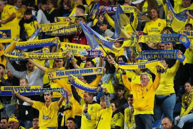Las Palmas Youth Star v kritickom stave po zasiahnutí autom

