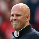 Le plan de Liverpool pour confirmer le transfert de 45 millions de livres sterling en lambeaux à mesure que des «problèmes non résolus» émergent