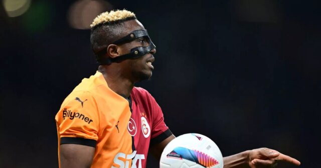 Le snob de Victor Osimhen à Man Utd transfère sur «trop de respect au combat»

