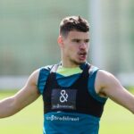 Le transfert de Liverpool de Milos Kerez le plus tard en tant que date médicale confirmée pour le défenseur