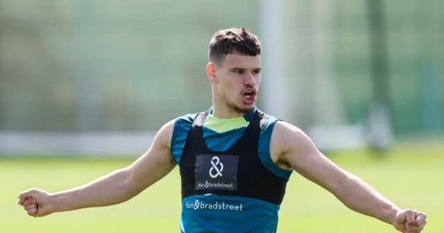 Le transfert de Liverpool de Milos Kerez le plus tard en tant que date médicale confirmée pour le défenseur
