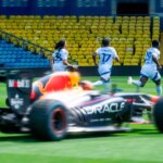 Les joueurs de Premier League font la course F1 sur Pitch Inside Stadium alors que Star admet «J'étais effrayé»