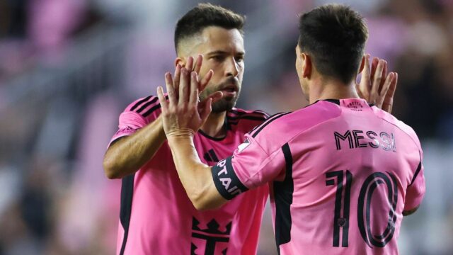 Lionel Messi Fit, Jordi Alba sa vracia, zatiaľ čo Miami tváre

