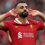 Liverpool Transfer News: England Star Snubs Mohamed Salah comme 40 millions de livres sterling de porte à tisser
