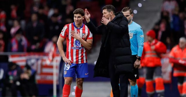 Liverpool Transfer News: Reds Eye Striker `` Swap Deal '' alors que les nouveaux détails Florian Wirtz émergent
