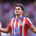 Liverpool a exhorté à signer Julian Alvarez dans un cas d'échange «brillant» en abandonnant le flop