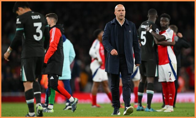 Liverpool má výhodu oproti Arsenalu v rase Anthony Gordon

