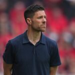 Liverpool vyhral zápas s prevodom 17,5 milióna GBP po tom, čo Xabi Alonso volá naklonené stupnice