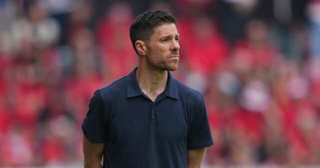 Liverpool vyhral zápas s prevodom 17,5 milióna GBP po tom, čo Xabi Alonso volá naklonené stupnice

