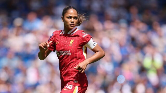 Liverpool's Taylor Hinds, aby opustil klub uprostred rozhovoru s Arsenalom

