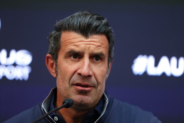 Luis Figo chce, aby Real Madrid ukradol 22-ročného z Barcelony

