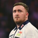 Luke Littleer a Luke Humphries sú rozdrvení na majstrovstvách sveta vo Frankfurte na majstrovstvách sveta s usilovnou pódiom - predlžujú mladší nešťastný čas v Nemecku po sťažnosti davu