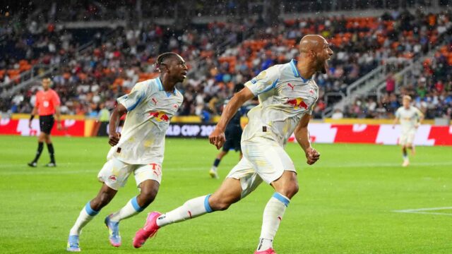 Majstrovstvá sveta FIFA 2025: FC Salzburg porazí CF Pachuca 2-1 vo svojom úvodnom zápase

