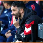 Man United dostal príležitosť podpísať brankára Emi Martínez