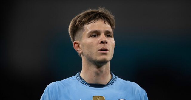 Man Utd envisage de bouger le choc pour le rival de l'homme City `` Lut de l'essentiel de la Coupe du monde du monde ''
