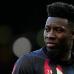 Man Utd sa tento rok v lete rozhodne nahradiť Andre Onana za Emi Martinez Futbalový šport