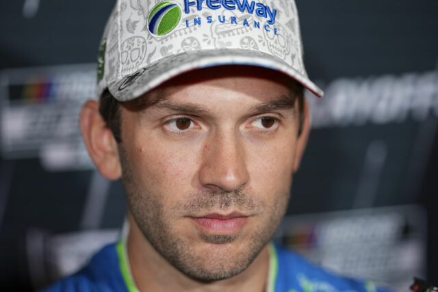 Mexický hrdina Daniel Suarez objasňuje, prečo si vybral NASCAR na F1 napriek idolizácii Fernando Alonso

