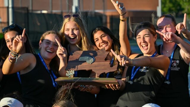 Miaa Tennis State Championships Live pokrytie: Wellesley v porovnaní s Lexingtonom

