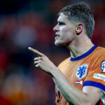 Micky Van de Ven otázky Tottenham Hotspurs 'podivné' rozhodnutie, keď sa predstavila hrozba vzbury hráča