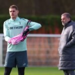 Micky van de Venovs "Strange" Ange postcoglou Tottenham Sack Net