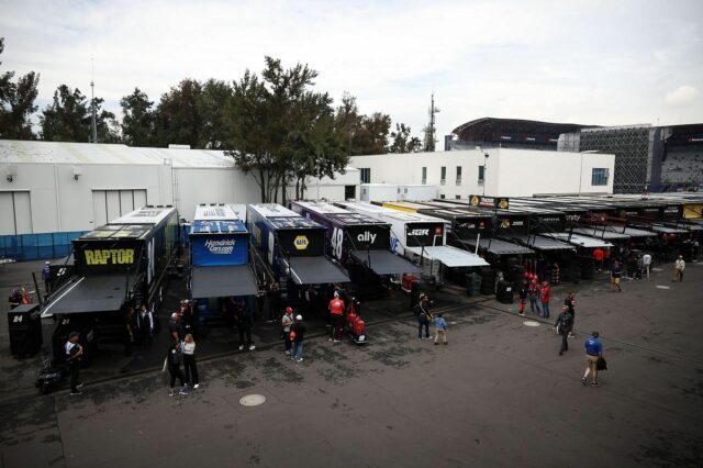 Mohol by dážď ovplyvniť míľnik NASCAR v Mexiku? Zasvätený vysvetľuje

