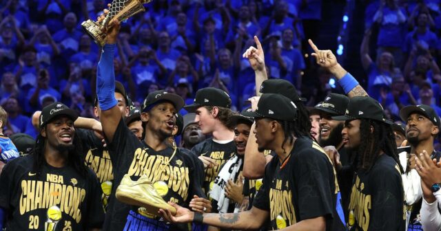 Môže MVP Shai Gilgeous-Alexander znova vynútiť?

