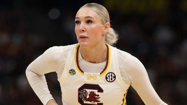 NBA Draft 2025: Chloe Kitts sa stáva vírusovým, ako je vybraný priateľ

