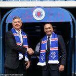 Prezident New Rangers Andrew Cavenagh a viceprezident spoločnosti Ibrox Parag Marathe
