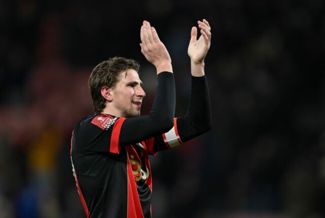 Neočakáva sa, že Bournemouth's Ilia Zabarnyi dokončí pohyb PSG v čase pre Majstrovstvá sveta v klube

