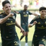 Neskorý gól Davida Ayala zdvíha Hölzer do mesta St. Louis