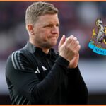 Eddie Howe so svojimi hráčmi Newcastle