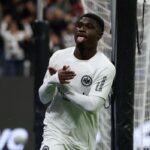 OGC Nice Jeden z dvoch klubov, ktoré sa zaujímajú o Éric Junior Dina Ebimbe