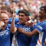 Oldham sa vrátil do futbalovej ligy s významným návratom 3-2 na Southend