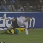 David Beckham si zlomil zápästie v roku 2003 potom, čo padol podivne v zápase vo Veľkej Británii